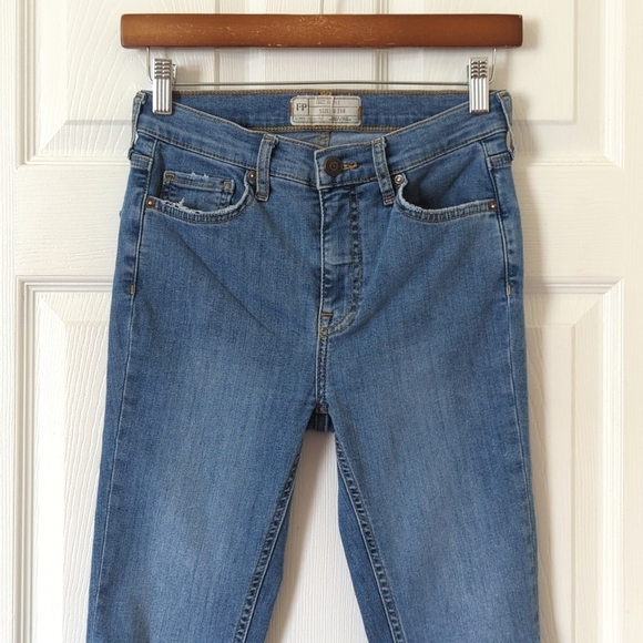 Free People Distressed Medium Wash High Waisted Ankle Cropped Skinny Jeans 26 - Picture 2 of 14